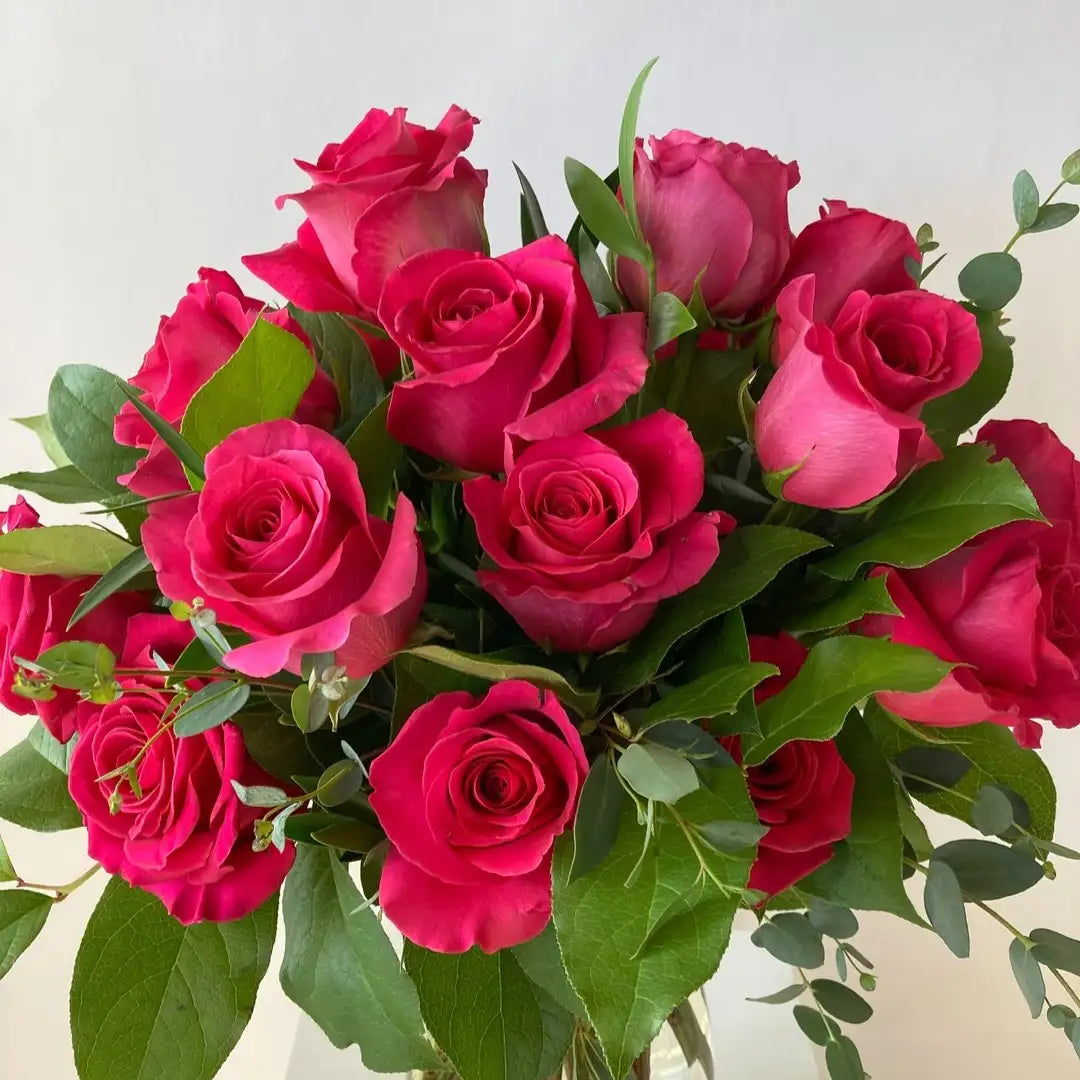 What Flowers to Send for Anniversaries