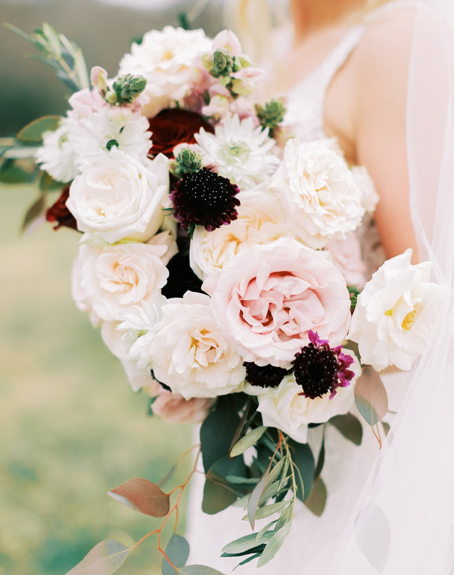 Hive Collection: Bridal Bouquet in Royal Romance