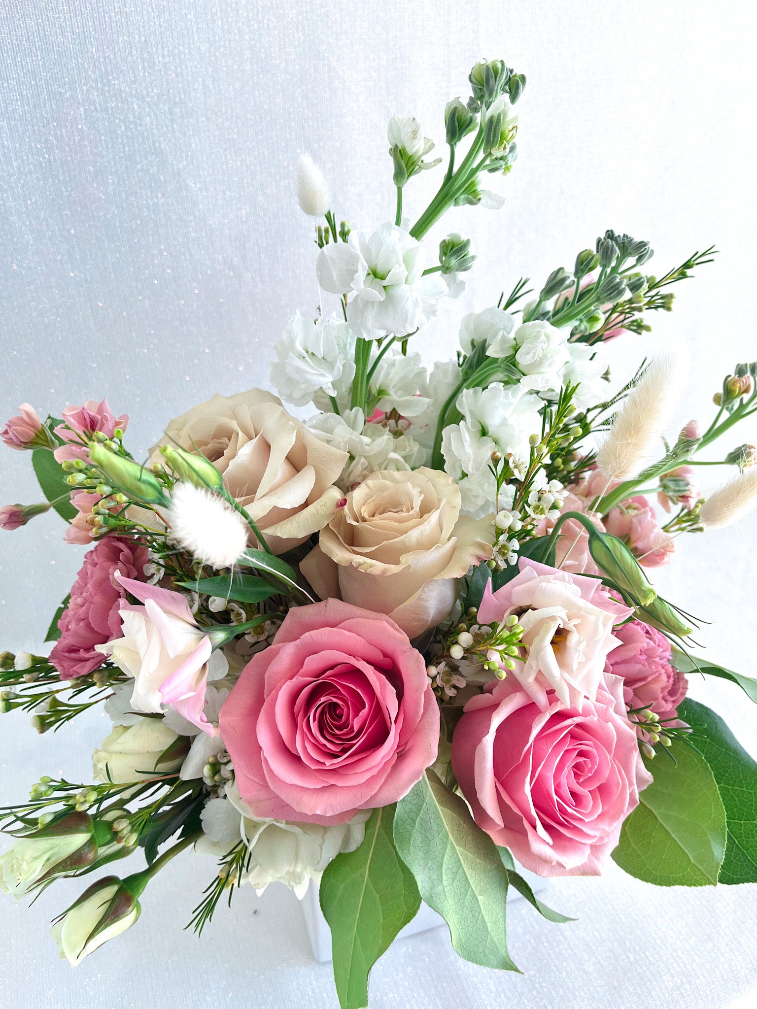 PRE-ORDER VALENTINE'S | Sweetheart - Florist Design in Pink, Ivory + Dried Stems