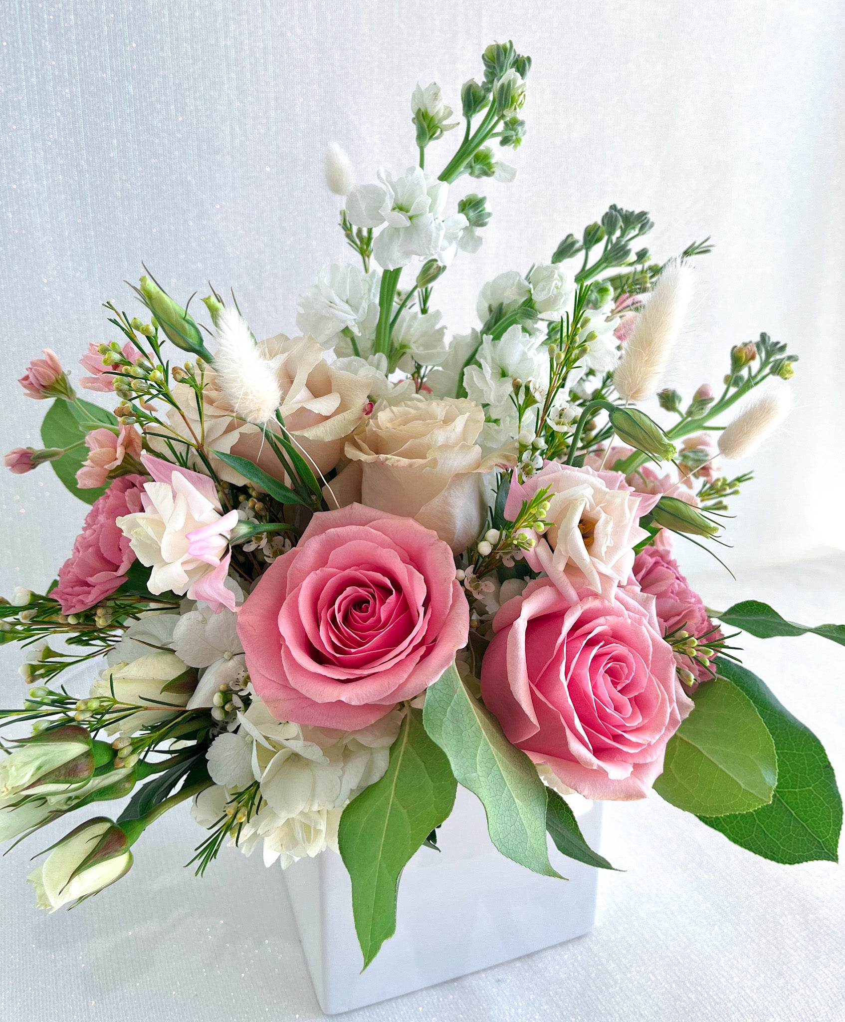 PRE-ORDER VALENTINE'S | Sweetheart - Florist Design in Pink, Ivory + Dried Stems