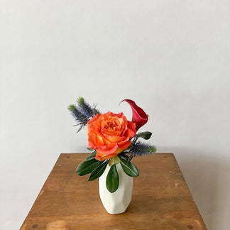 Grab and go bud vase flower arrangement from Richardson Texas florist