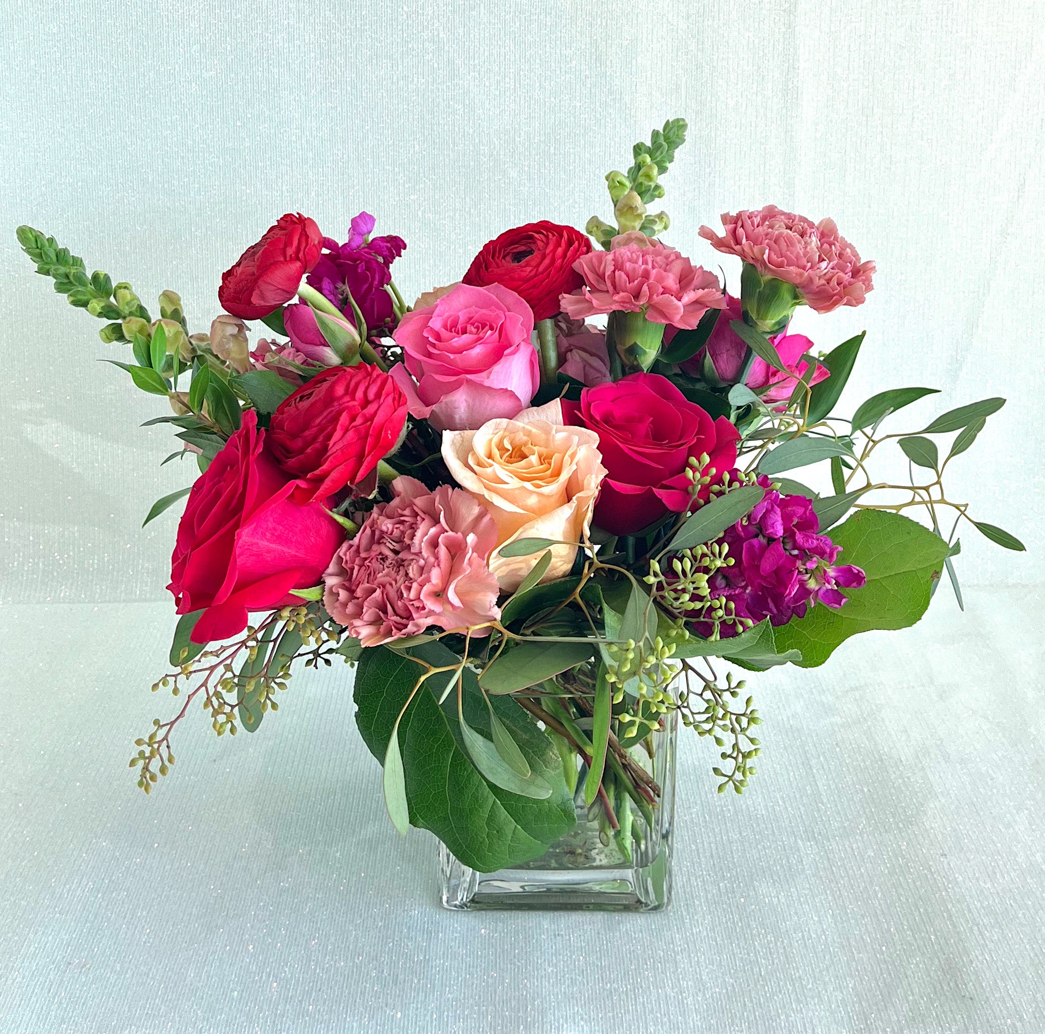 PRE-ORDER VALENTINE'S | Bombshell - Florist Design in Hot Pink, Reds + Peaches