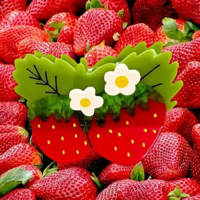 Jenny Lemons | Strawberries and Flowers Hair Claw Accessory